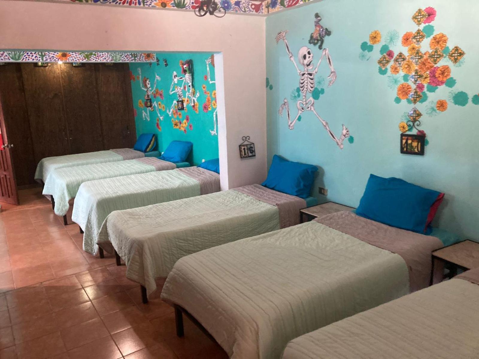 Hostal Casa De Dante Guanajuato Exteriör bild