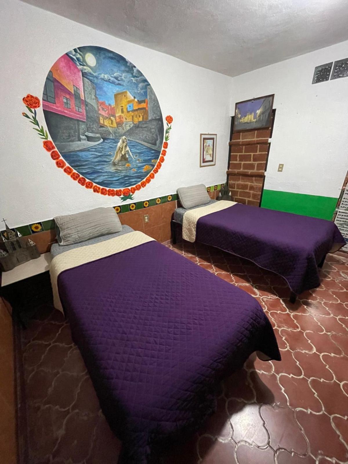 Hostal Casa De Dante Guanajuato Exteriör bild